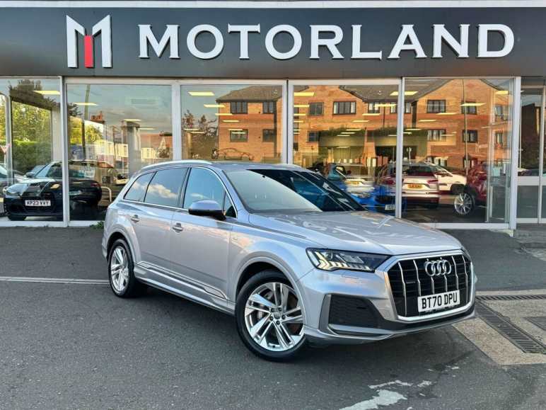 AUDI Q7