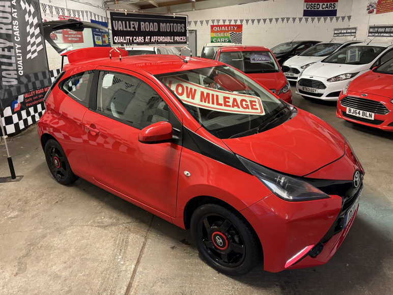 TOYOTA AYGO
