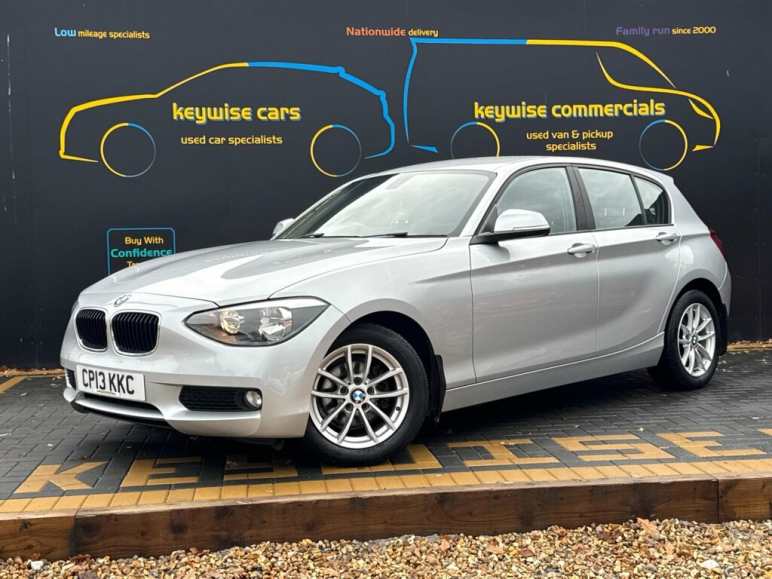 BMW 1 SERIES