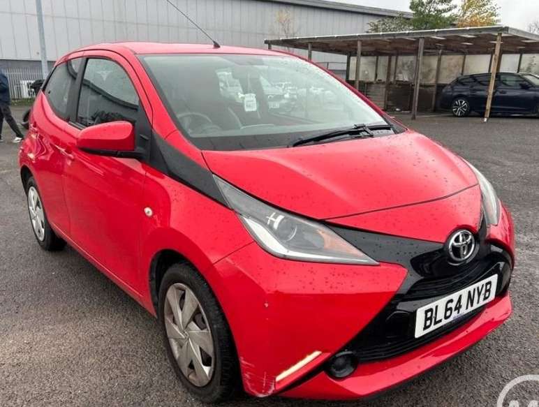 TOYOTA AYGO