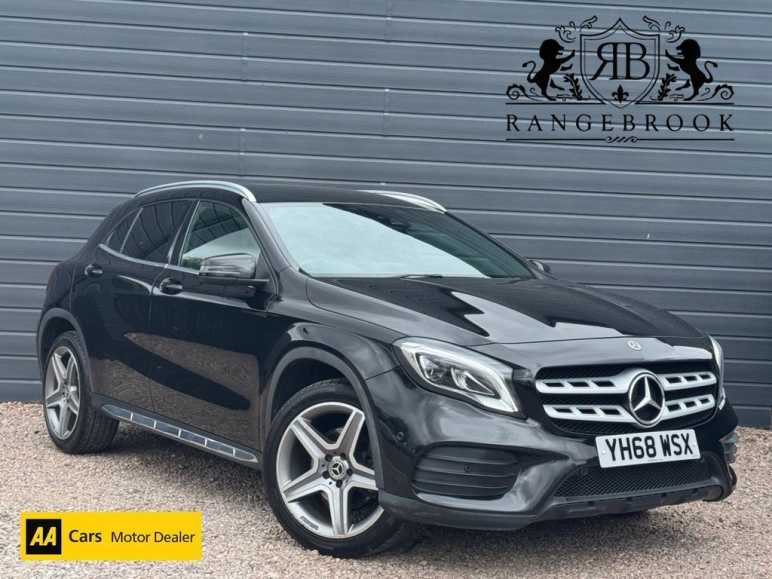MERCEDES-BENZ GLA