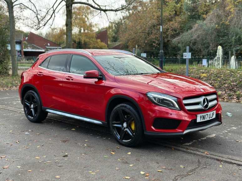 MERCEDES-BENZ GLA