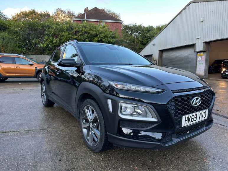 HYUNDAI KONA
