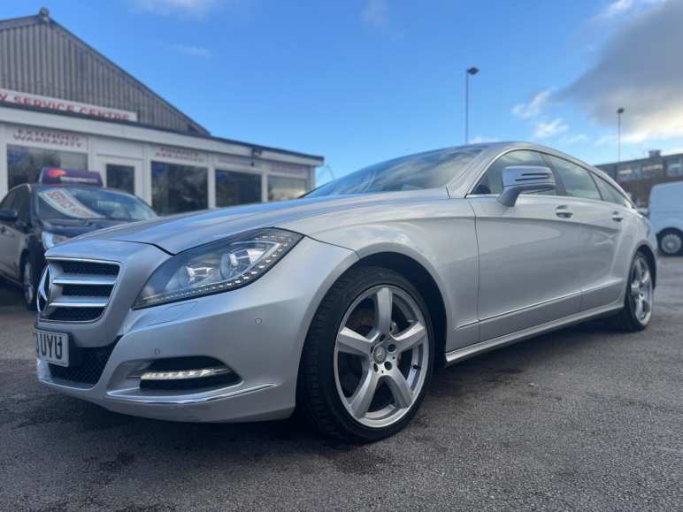 MERCEDES-BENZ CLS