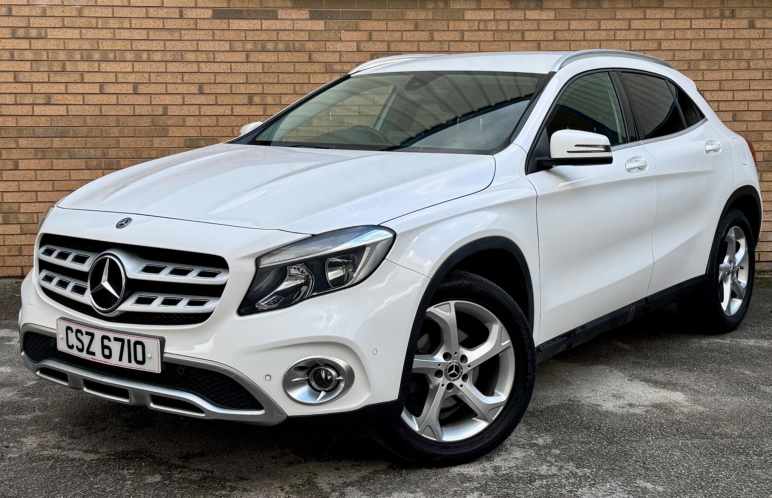 MERCEDES-BENZ GLA