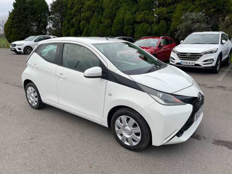 TOYOTA AYGO
