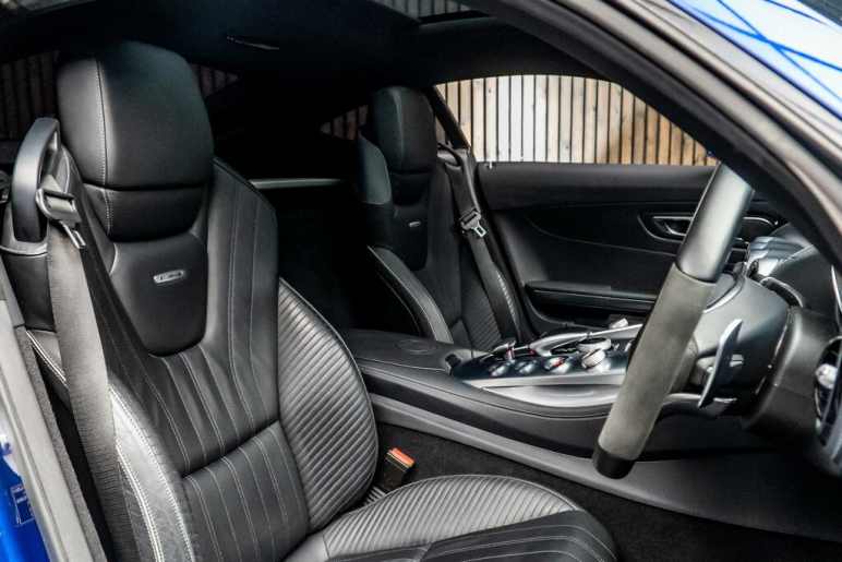 MERCEDES-BENZ AMG GT