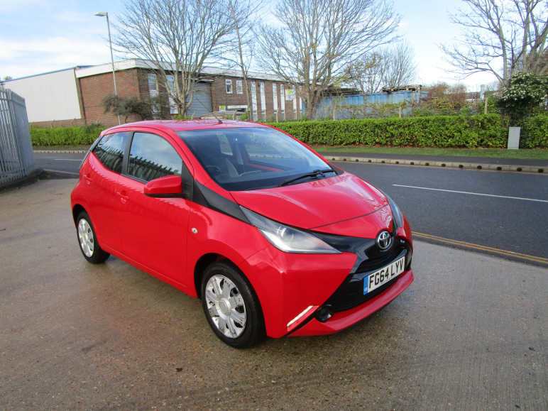 TOYOTA AYGO