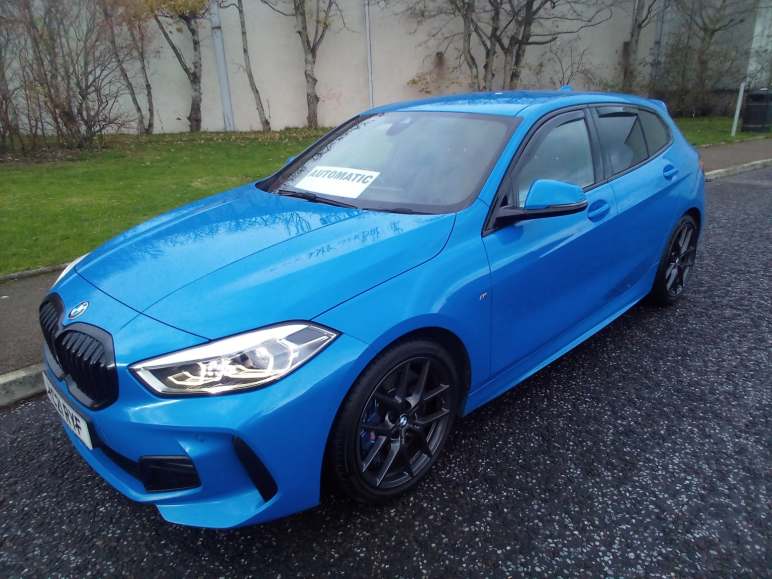 BMW 1 SERIES