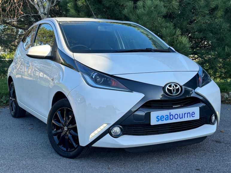 TOYOTA AYGO