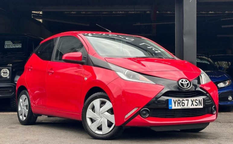 TOYOTA AYGO