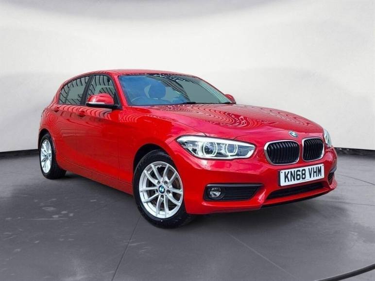 BMW 1 SERIES