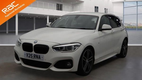 BMW 1 SERIES