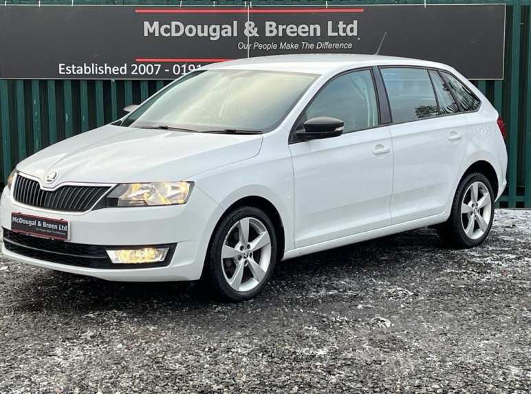 SKODA RAPID SPACEBACK
