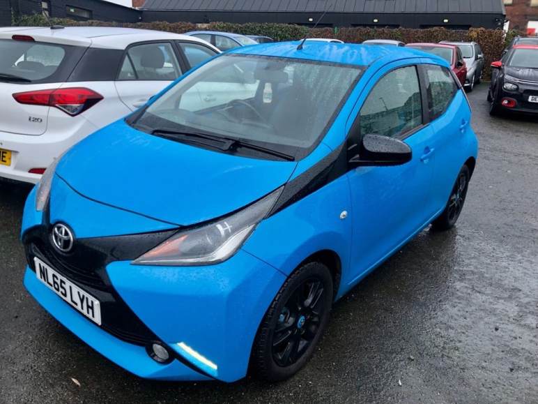 TOYOTA AYGO