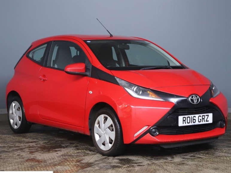 TOYOTA AYGO