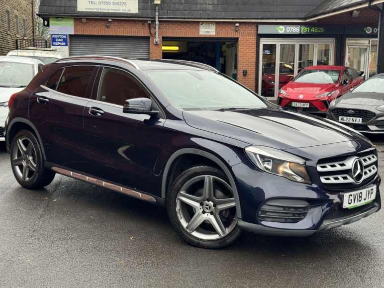 MERCEDES-BENZ GLA