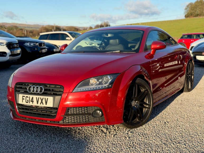 AUDI TT