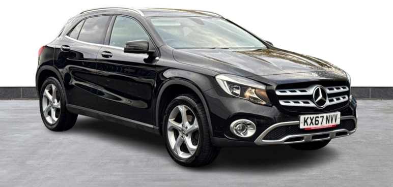 MERCEDES-BENZ GLA