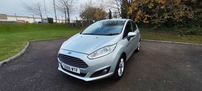 FORD FIESTA