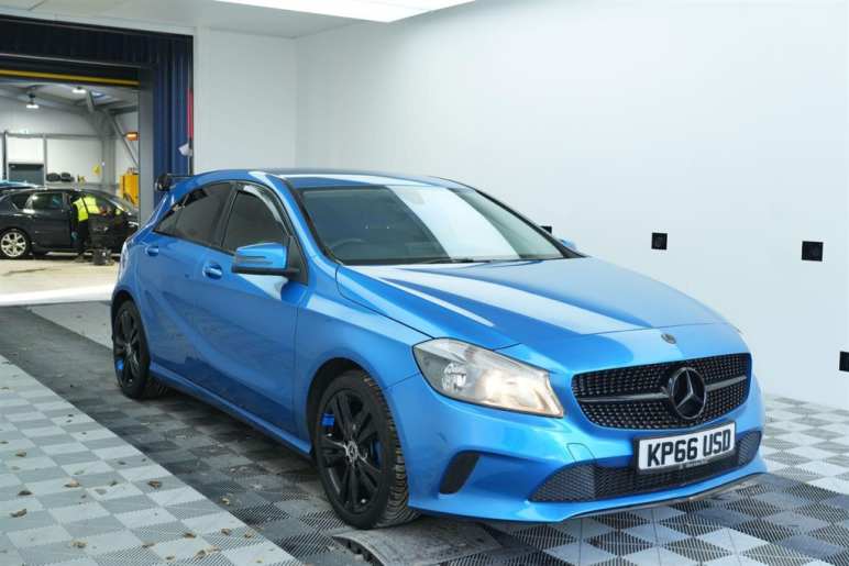 MERCEDES-BENZ A CLASS