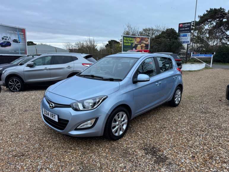HYUNDAI I20