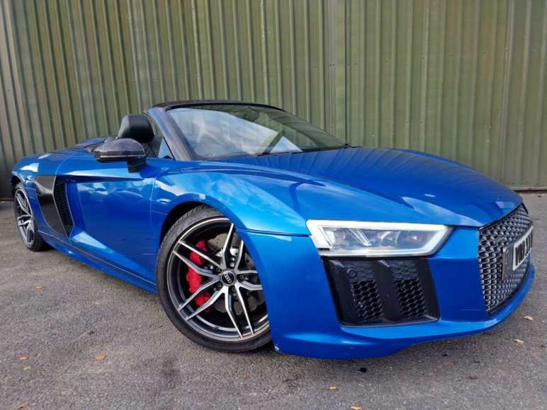 Audi R8
