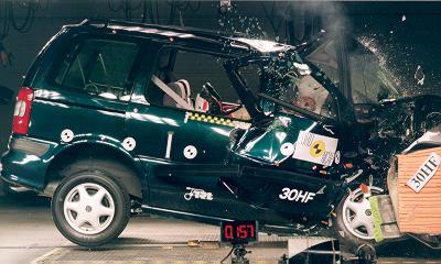 Vauxhall Sintra crash test