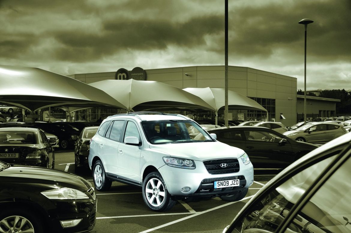 Silver Hyundai Santa Fe