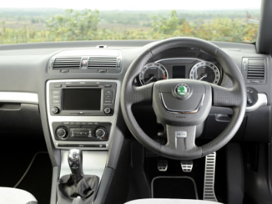 Skoda Octavia vRS interior