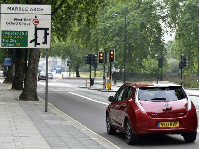 Nissan Leaf in Red