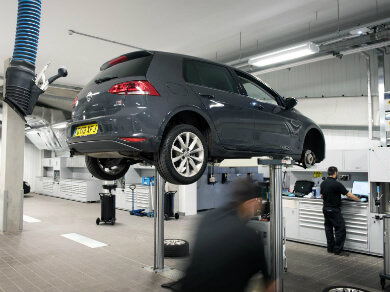 Volkswagen Golf in grey