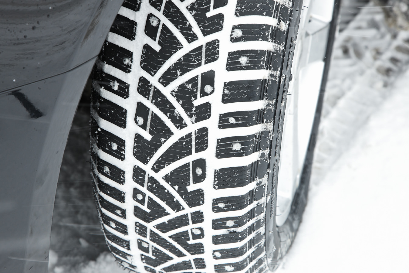 image of a tyre in snow conditions