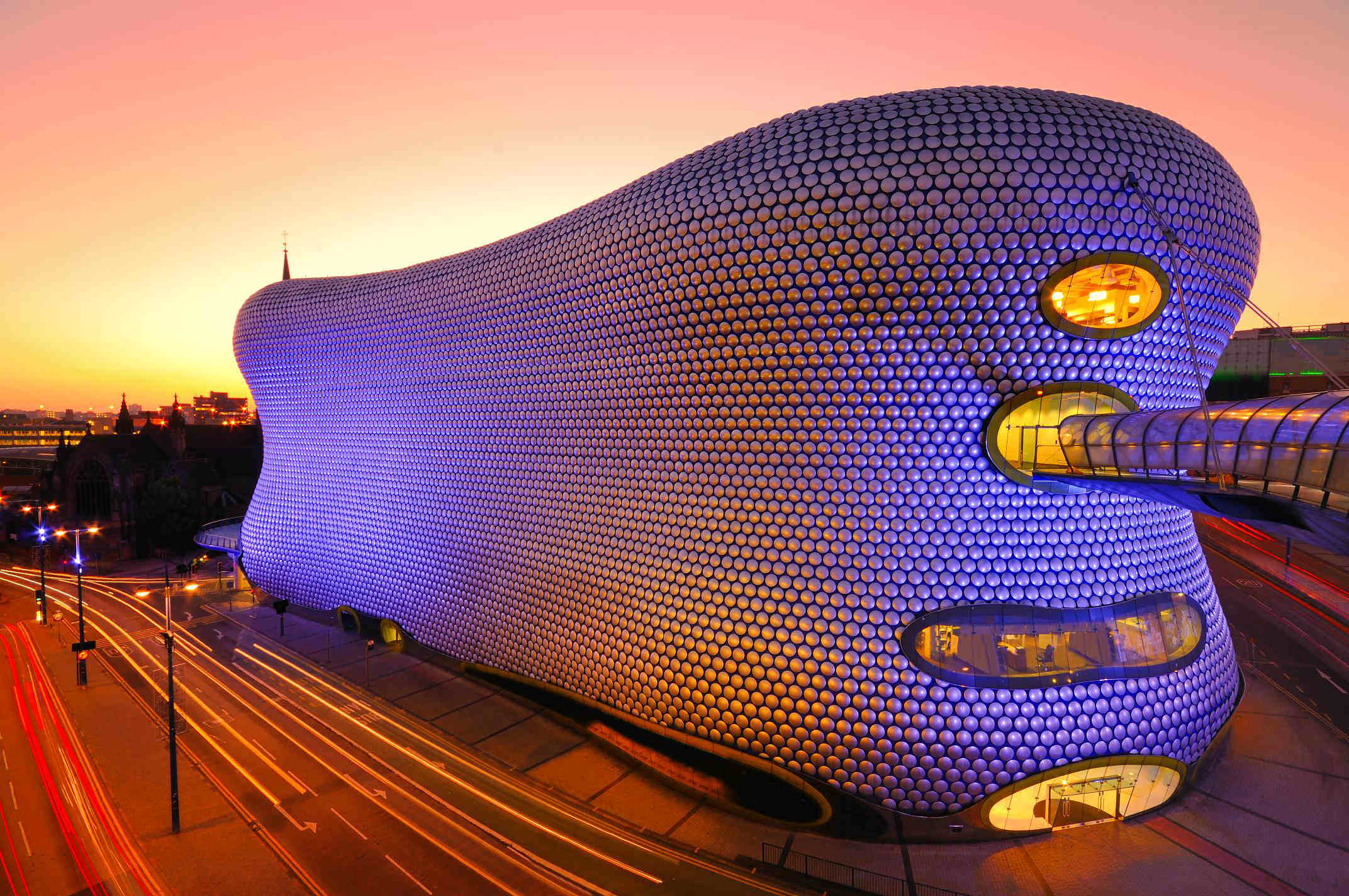 image of the ncp birmingham bullring car park