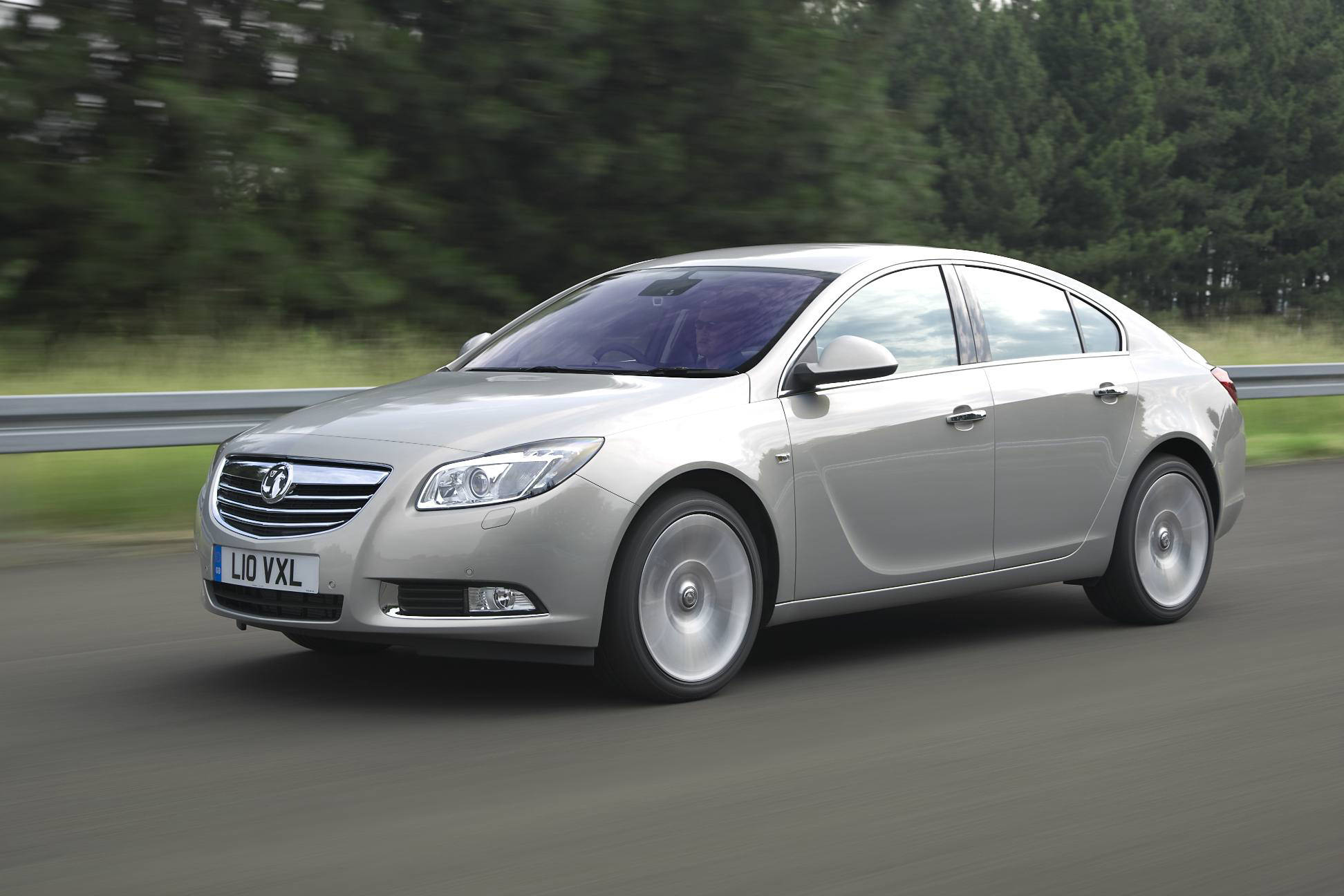 OPEL Insignia gasoline used cars