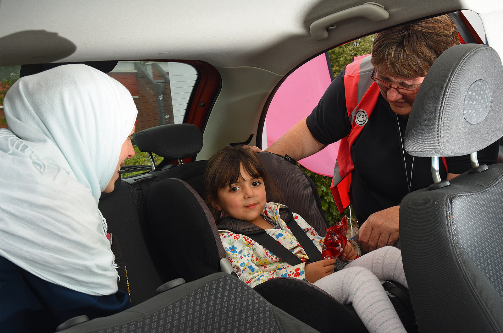 3 isofix point cars