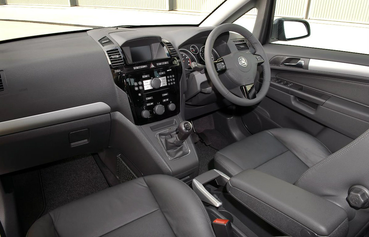 used car buying guide: Vauxhall Zafira B front seat interior