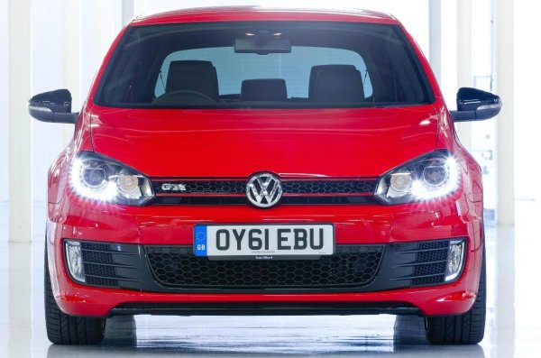Used Car Buying Guide: the best used hot hatchbacks for under £10,000