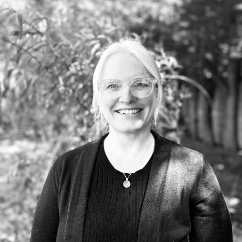 Miss Vicki Thomson | SVQ Level 3