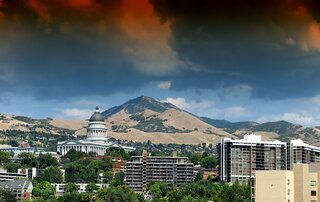 salt lake city with mountain in background