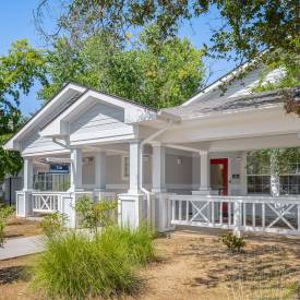 Ivy Park at Laguna Creek