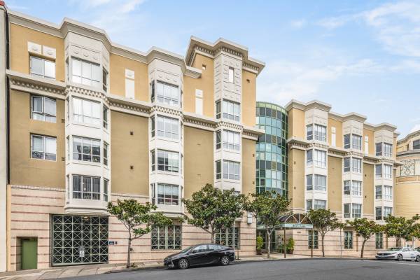 Ivy Park at Cathedral Hill