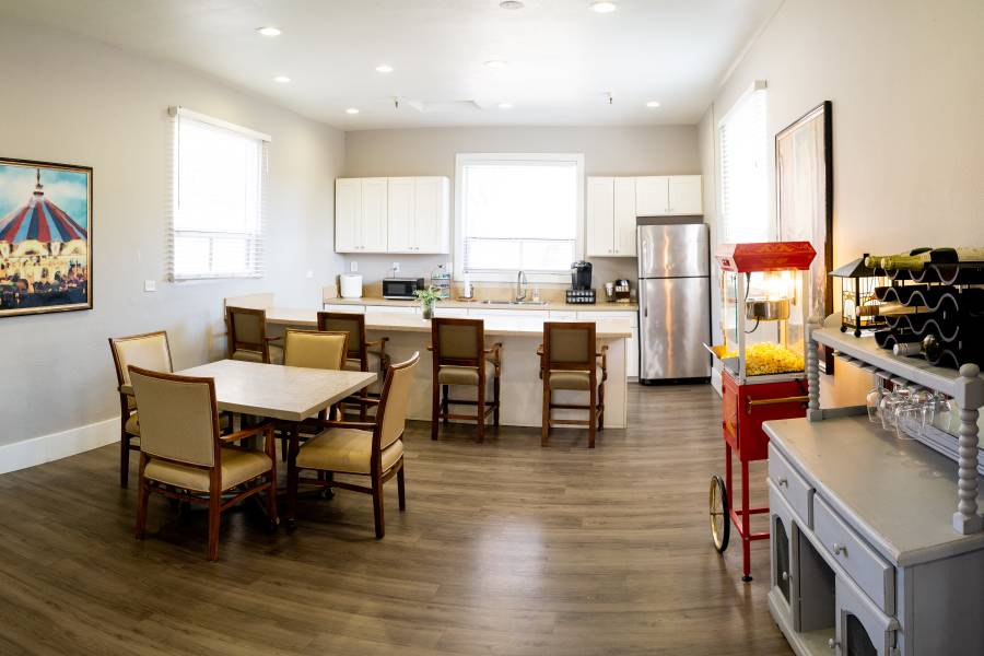 Astoria Senior Living – Oakdale
