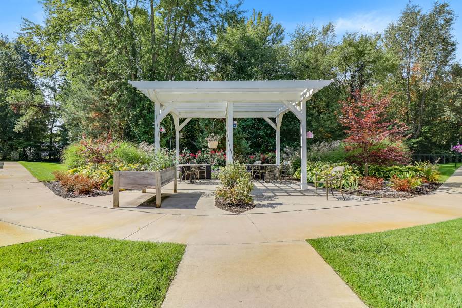 Maple Lake Assisted Living & Memory Care