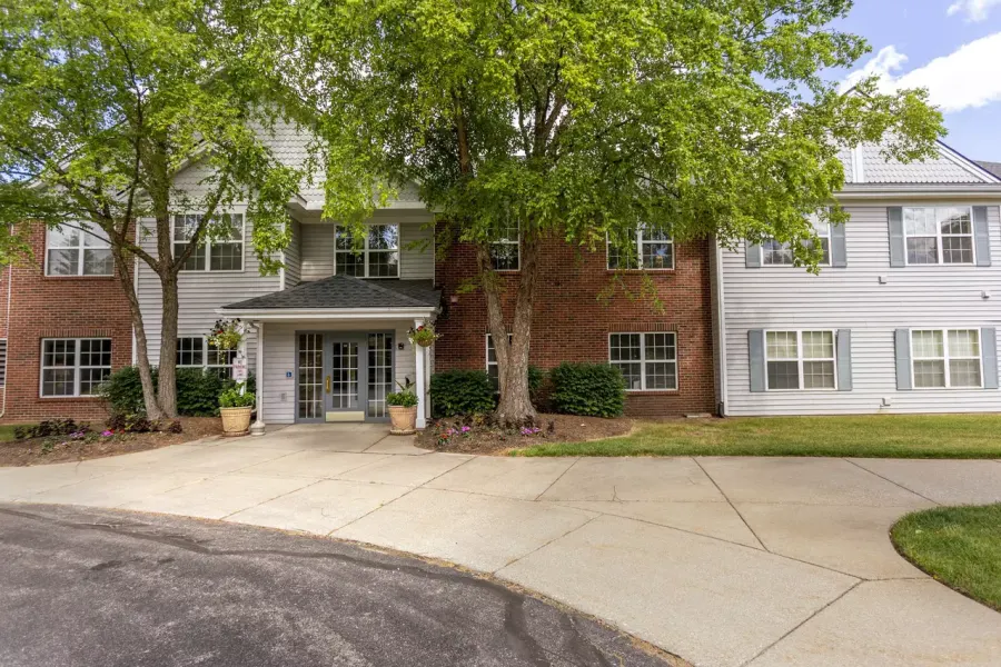 Independence Village of White Lake