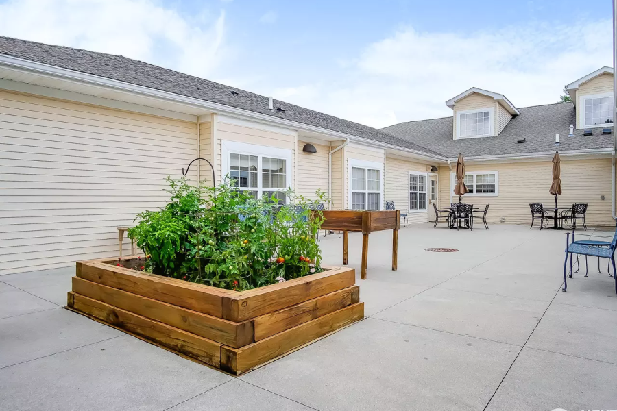 Oliver Woods Assisted Living & Memory Care