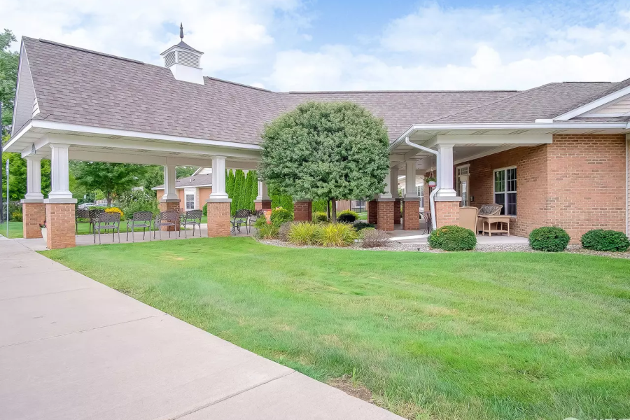 Oliver Woods Assisted Living & Memory Care