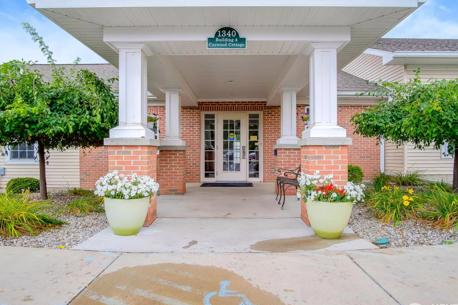 Oliver Woods Assisted Living & Memory Care