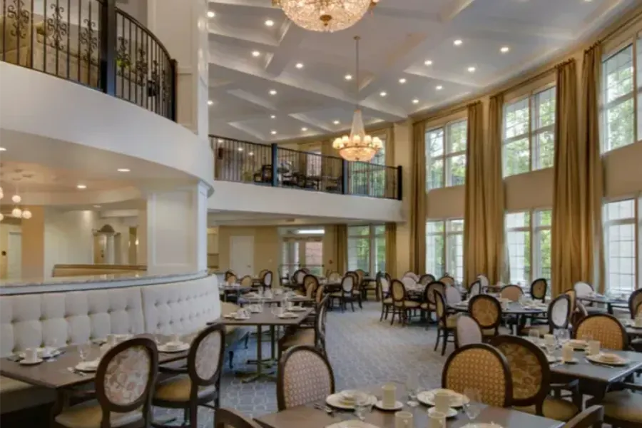 The Georgian Lakeside