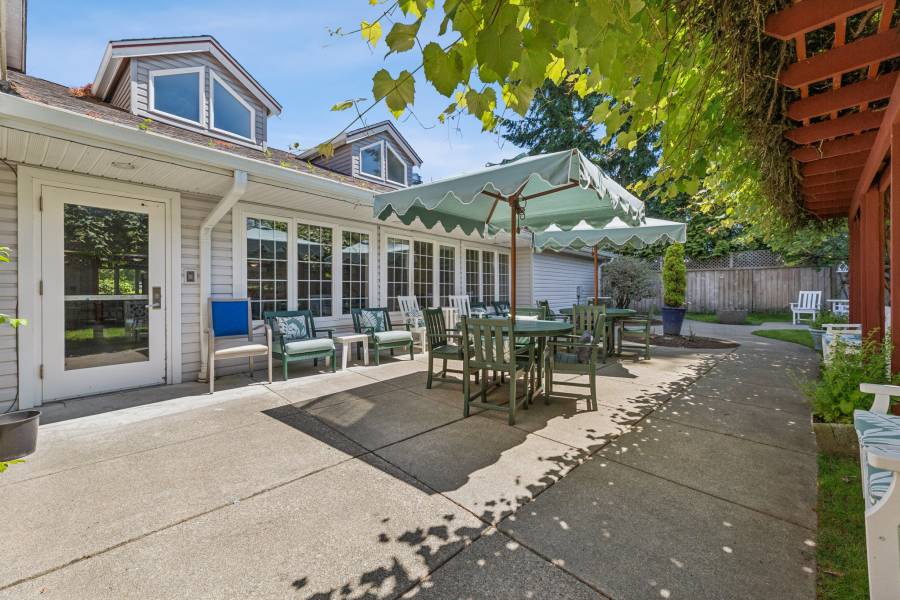 The Terrace at Beverly Lake